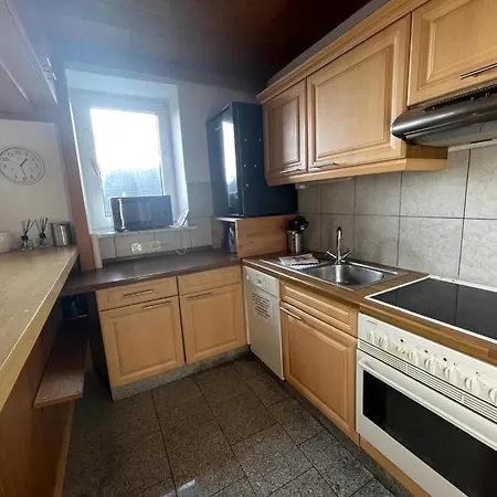 Mit 2 Schlafzimmer Und 1 Schlafsofa Apartment